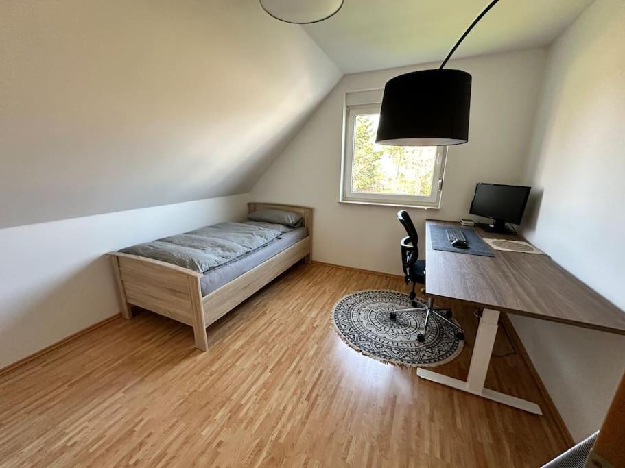 Sonniges & Ruhiges Apartment Mit Balkon Nahe Berlin Zeuthen Exteriör bild