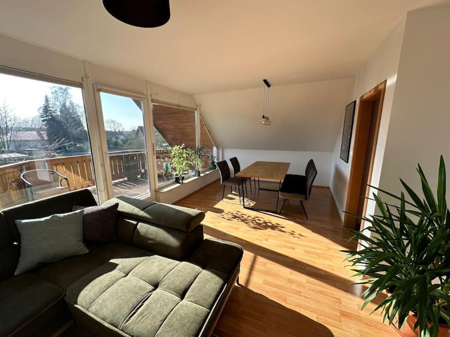Sonniges & Ruhiges Apartment Mit Balkon Nahe Berlin Zeuthen Exteriör bild